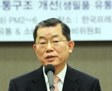 문국현 "안철수 출마는 시대적 소명, 당은…"
