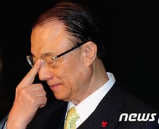 중수부, 최시중 전 방통위장 수억원 뇌물수수 혐의 수사