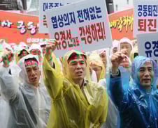 하이마트 임직원, "유경선, 선종구 회장 공동퇴진 해야"