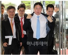 최태원 회장, 엘피다 인수불참 3가지 전략적 판단은?