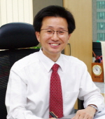 "국유재산은 돈이 열리는 나무죠"