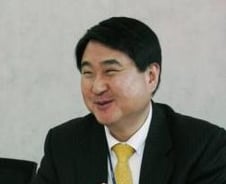 카카오 "좋은 콘텐츠가 통신사-이용자-벤처 윈윈 만든다"