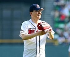 [기자수첩]장관의 '시구'와 전기요금의 '불편한 진실' 