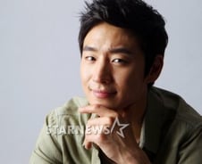 [단독]이제훈, 호루라기 연극단으로 현역입대