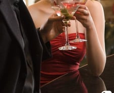 [단독]"성형할래" 강남 룸살롱女 수백명에…