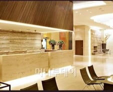 [단독]팔래스호텔 18년만의 증시탈출, 당국 '조사중'