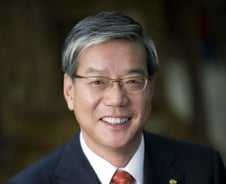 [단독]황영기 "내가 잘하는 분야는 금융, 복귀 준비"