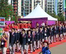 北 여자축구 선수소개에 태극기 걸려...북한 입장 거부