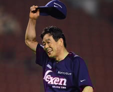 홍명보와 아이들, 그리고 무라타 '64세' 할아버지