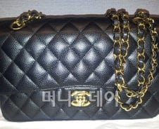 5년새 400만원 오른 샤넬백, 중고로 팔면…