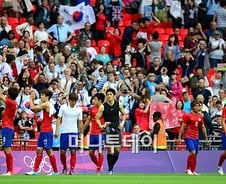 축구 8강 대진표 확정, '한국-영국단일팀' 격돌