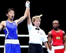 日 복싱경기 오심 심판, 즉각 퇴출 