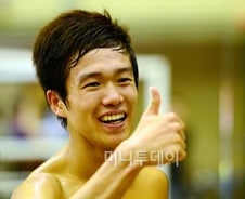 신종훈 복싱 라이트플라이급 8강 진출 실패