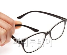 미국서 아이 안경 맞췄더니… "뭐 얼마?" 멘붕