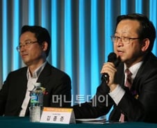 김종준 하나은행장 "창의·통합적사고로 실행하라"