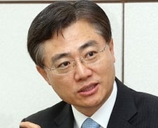 "불황, 3040 女心 잡기로 극복"