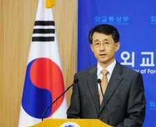 정부 "日 독도광고 게재·ICJ 공약은 퇴보하고 있는 것"(종합)