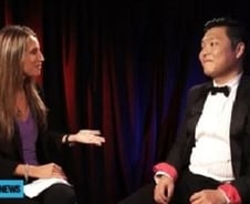 싸이, '강남스타일' 패러디로 해고 안전요원 선처호소