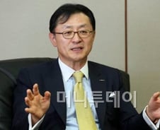 "자본시장은 국부 지킴이, 수수료 깎을게 아니라···"