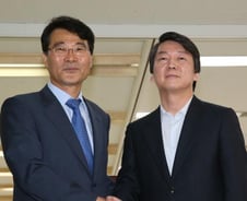 안철수 '재벌저승사자' 장하성 영입…'이헌재' 논란 잠재울까