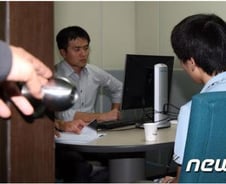 [단독]초등학교 교실 들어와 난동부린 10대…왜?