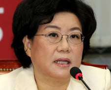 이혜훈 "정수장학회, 박근혜가 어떻게 할 수 있는 거 아냐"