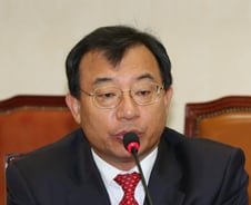 이정현 "김종인, 경제민주화 의지 약화될까 우려"