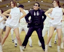 싸이 '라잇 나우' 청소년 유해매체 해제