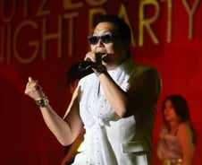 싸이 '강남스타일', 美 빌보드 3주 연속 2위