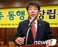 문재인측 신계륜  "무소속 대통령 이상에 가까워" 