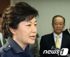 박근혜 캠프 '진념 영입' 막판 무산된 이유가…