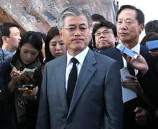 문재인 "녹취록 없다…박근혜·정문헌 책임져야"