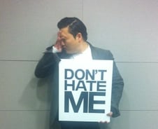 싸이, 출국 메시지 "돈트 헤이트 미" 무슨뜻?