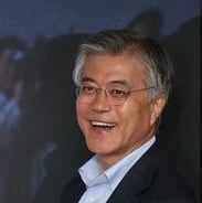 문재인 "안철수와 단일화 넘어 통합 이뤄야"