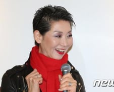 김성주 "여성 대통령이 최고의 정치쇄신"