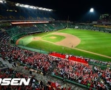KBO, 한국시리즈 3차전 우천 취소시... 입장권은?