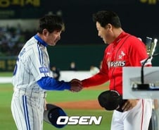 '싱거운' 2012 한국시리즈?... '가을비' 변수 될까