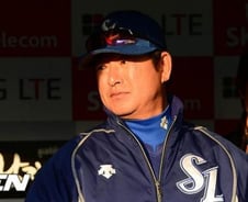 류중일 감독, "경험 많은 이승엽이 주루 미스를..."