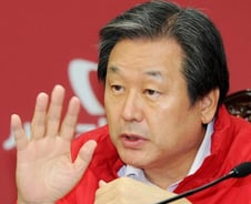 김무성 "文·安 단일화 블랙홀, 정치 후퇴시켜"