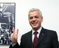 빈민가 소년, 한국GM CEO로 "그들도 나처럼…"