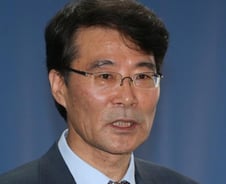 安측 장하성 "약자와 열매 나누는 게 경제민주화"