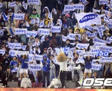 잠실구장 5차전 매진... 한국시리즈 '30G 연속 매진'