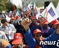 [단독]이란 앞에 작아지는 정부…"엔텍합에 580억 반환"