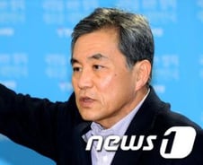 이상돈 "김종인案 백지화, 박빙선거라 걱정돼"