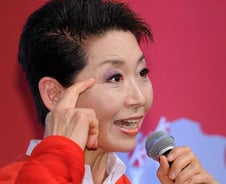 김성주 "글로벌시대엔 여성적 리더십 필요… 과거 지향적 자세 버려야"