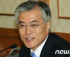 문재인 "제가 대신 安에 사과…다시 대화하자"