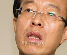 "책을 굳이 순서대로 읽을 필요 없어" 