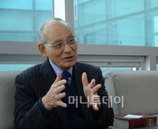 "'안된다'는 통념을 깨면 새로운 세계가 열립니다"