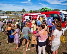 '김치버스', 400일간의 세계일주