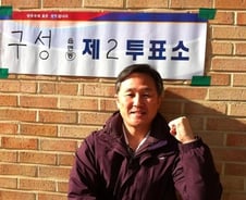 표창원 투표인증샷 공개 "프리허그 공약 긴급수정"